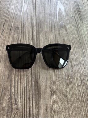 GENTLE MONSTER Oversized Black Square Sunglasses